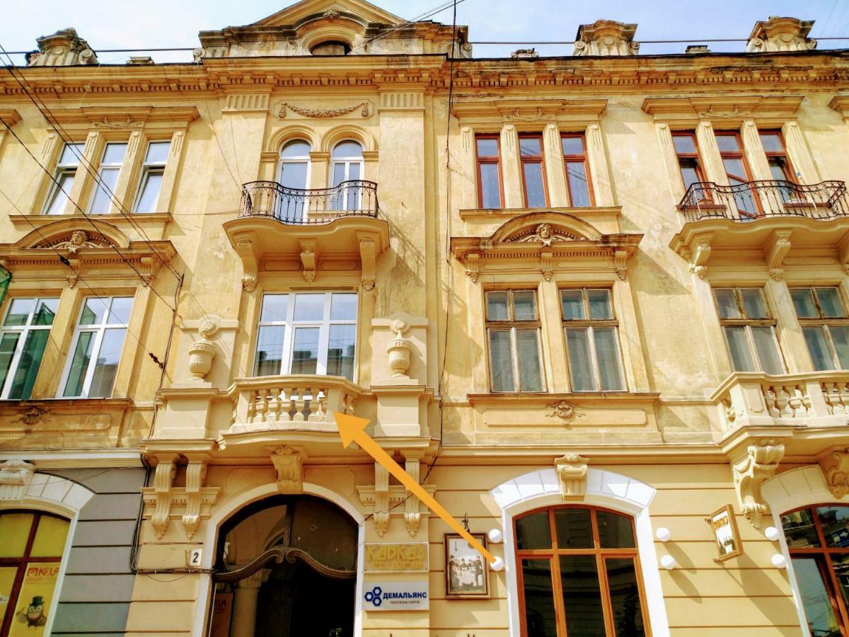 Family Apartments In Lviv Center With Balcony Esterno foto